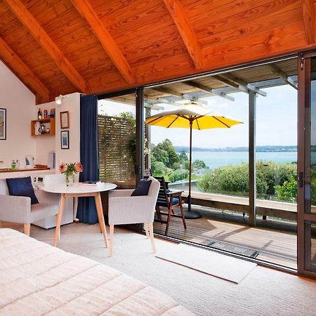 Te Manaaki Villa Ръсел Екстериор снимка