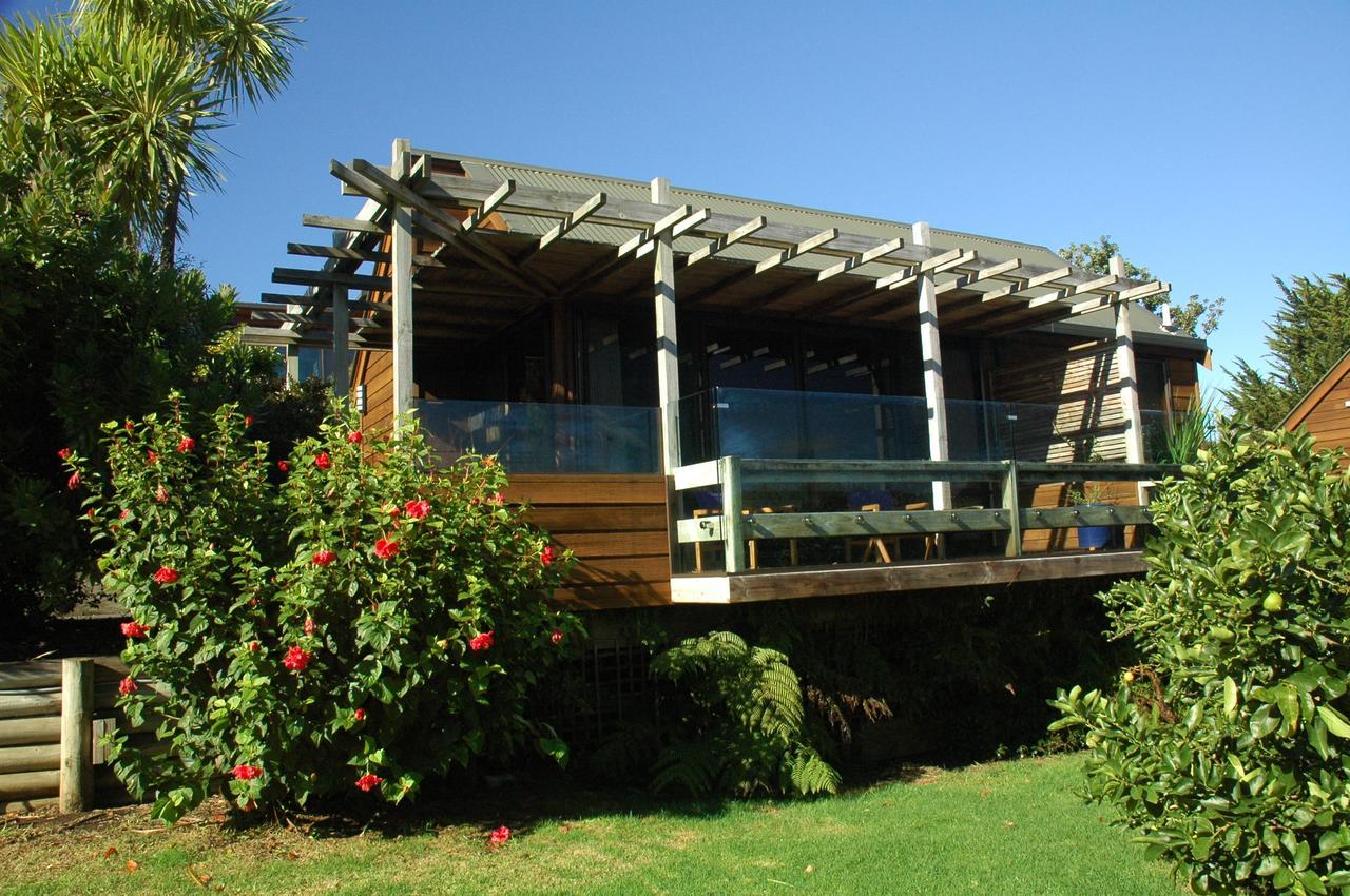Te Manaaki Villa Ръсел Екстериор снимка